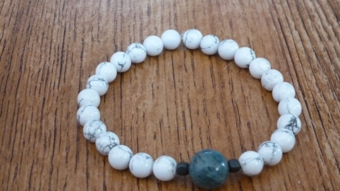 Howlite, Blue Jade & Hematite Bracelet